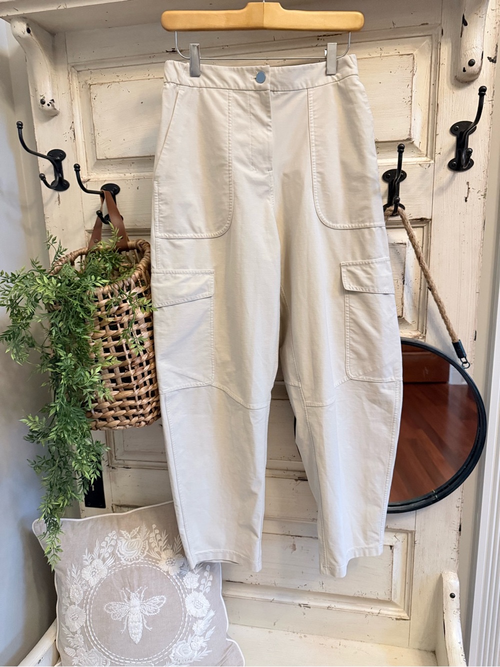 Lululemon light utilitech cargo pocket high rise pant